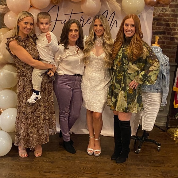 Meet your Posher, Lisa - Picture 12 of 13